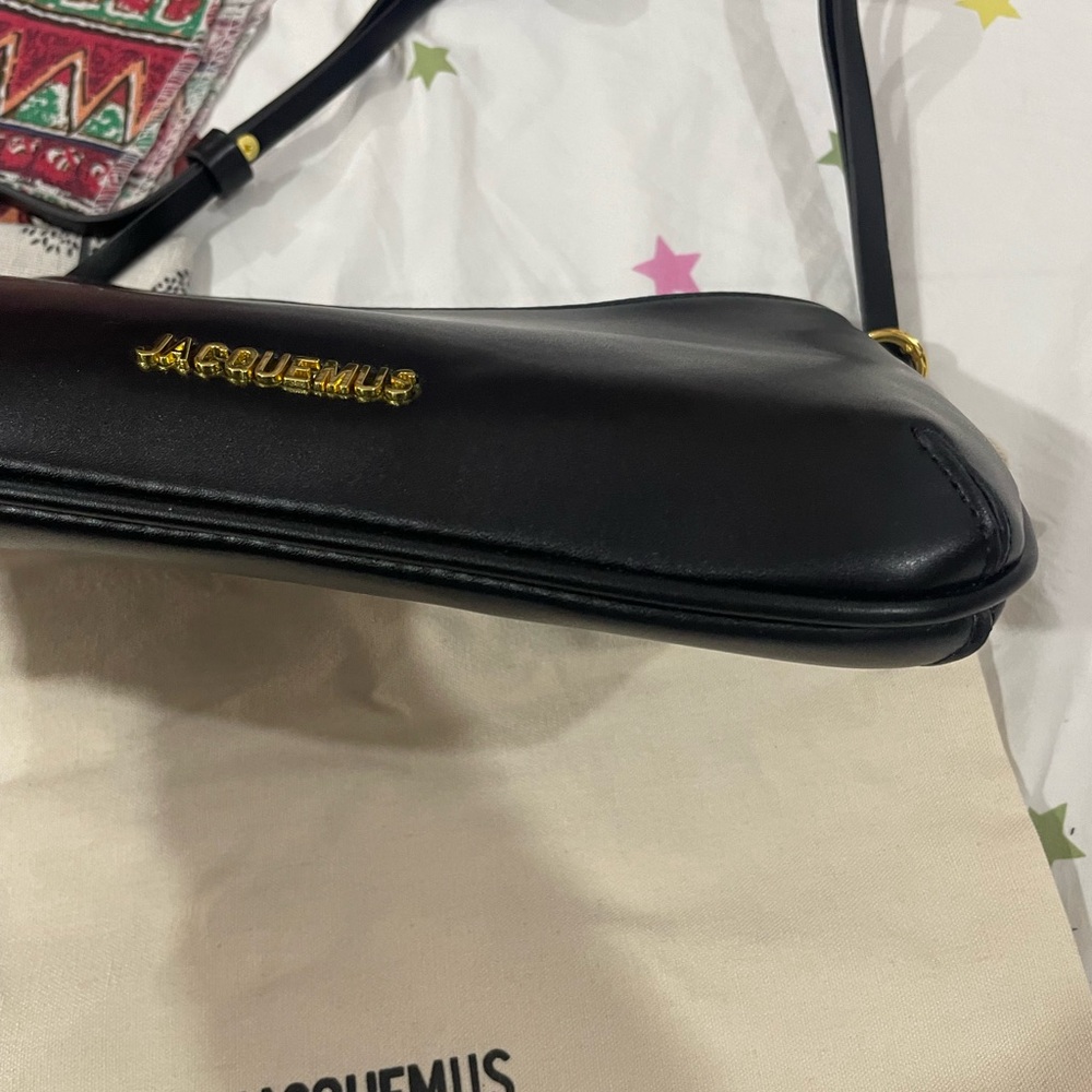 Jacquemus Black Leather Small Shoulder Bag with Gold Logo - Picture 3 of 11